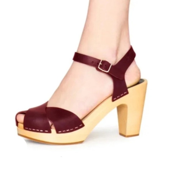 Swedish Hasbeen Merci Strap Clog Sandal In Bordeaux Size 39/8 New - Picture 1 of 5